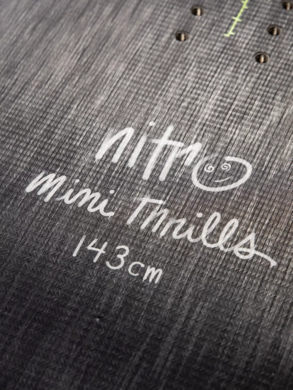 Nitro Mini Thrills 138 2023 Snowboard 5 Nitro Mini Thrills 138 2023 Snowboard – Bild 5